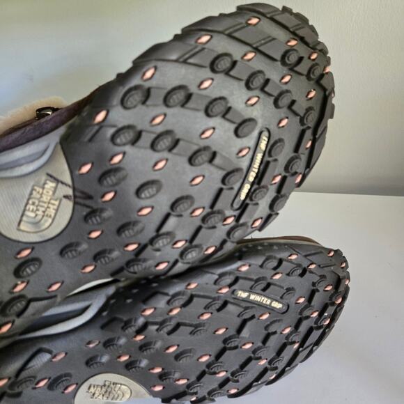 The North Face Brown Suede Primaloft 200 Gr Insulated Waterproof Snow Boots, 8.5 - Picture 6 of 11